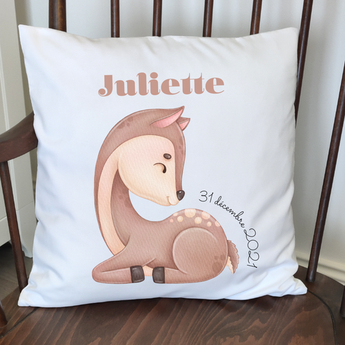 Coussin date & prénom enfant - ANIMAL BICHE Juliette